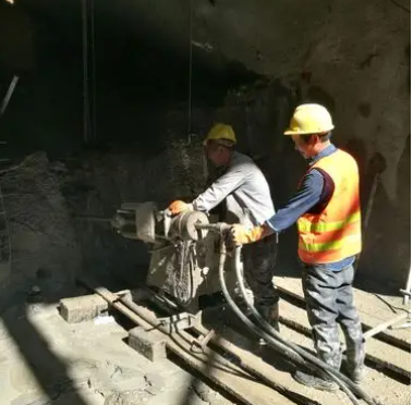 翁源水下抗分散灌浆料特点 水下不分散注浆料介绍